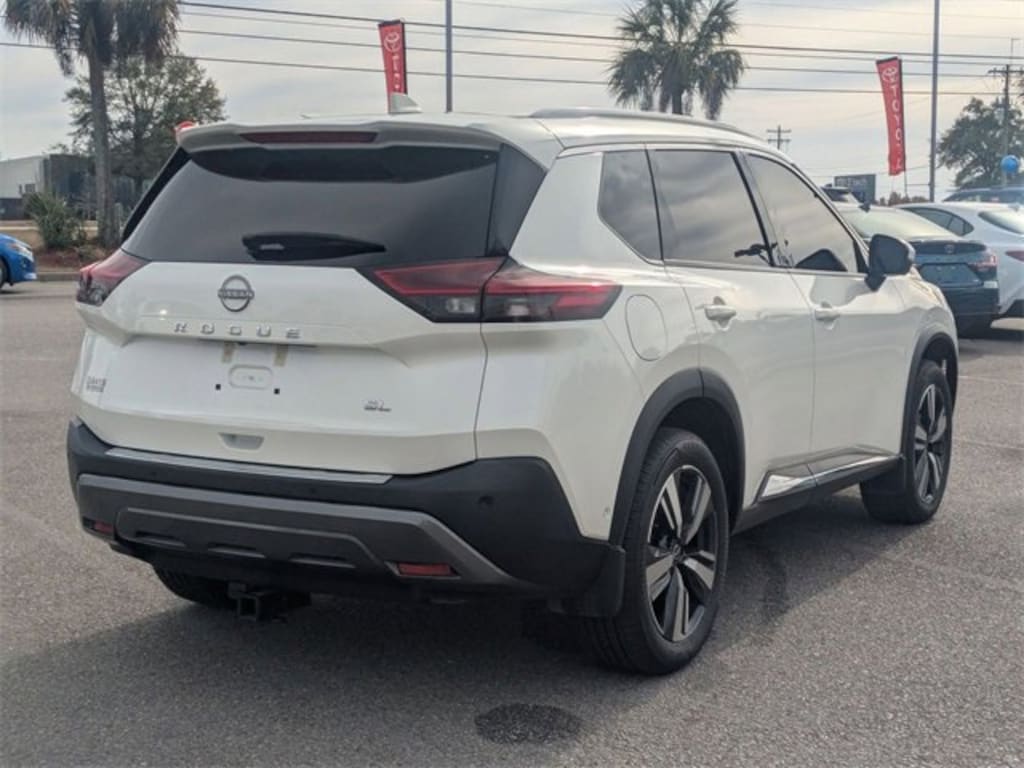 Used 2023 Nissan Rogue SL SUV