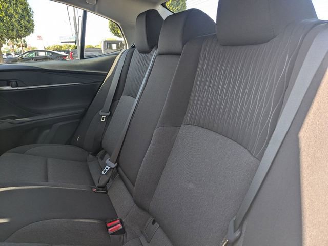 2025 Toyota Camry LE - Photo 27