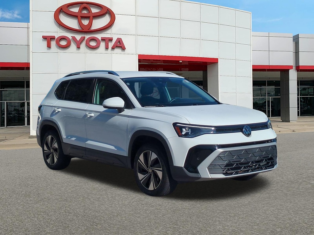 2025 Volkswagen Taos