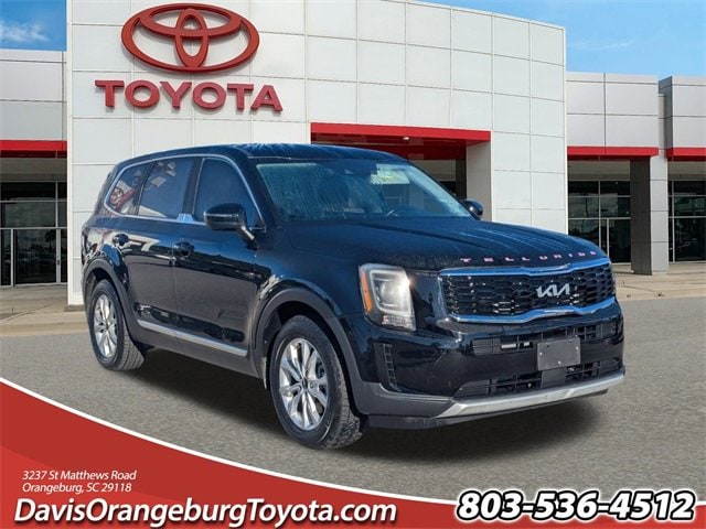 2022 Kia Telluride LX's photo
