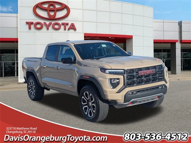 2024 GMC Canyon AT4's photo