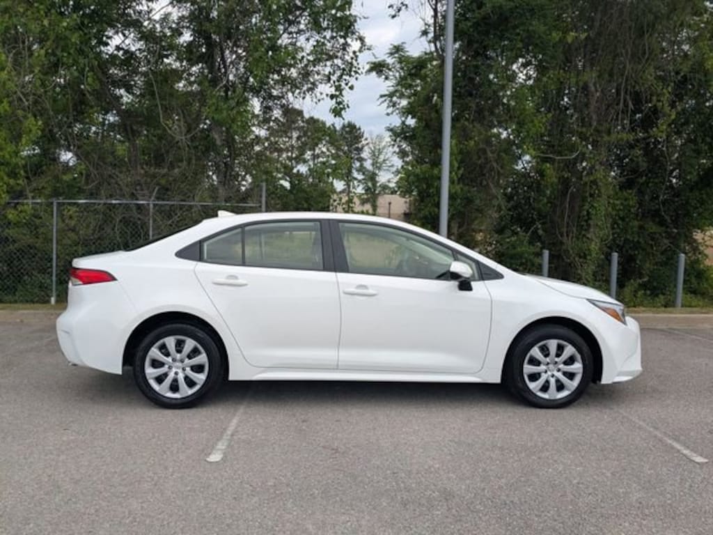 Certified 2026 Toyota Corolla Hybrid LE Sedan