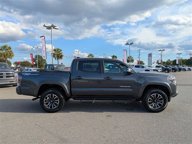 2023 Toyota Tacoma TRD Off-Road photo 2