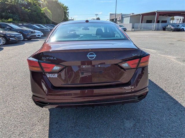 2024 Nissan Altima 2.5 SV photo 4