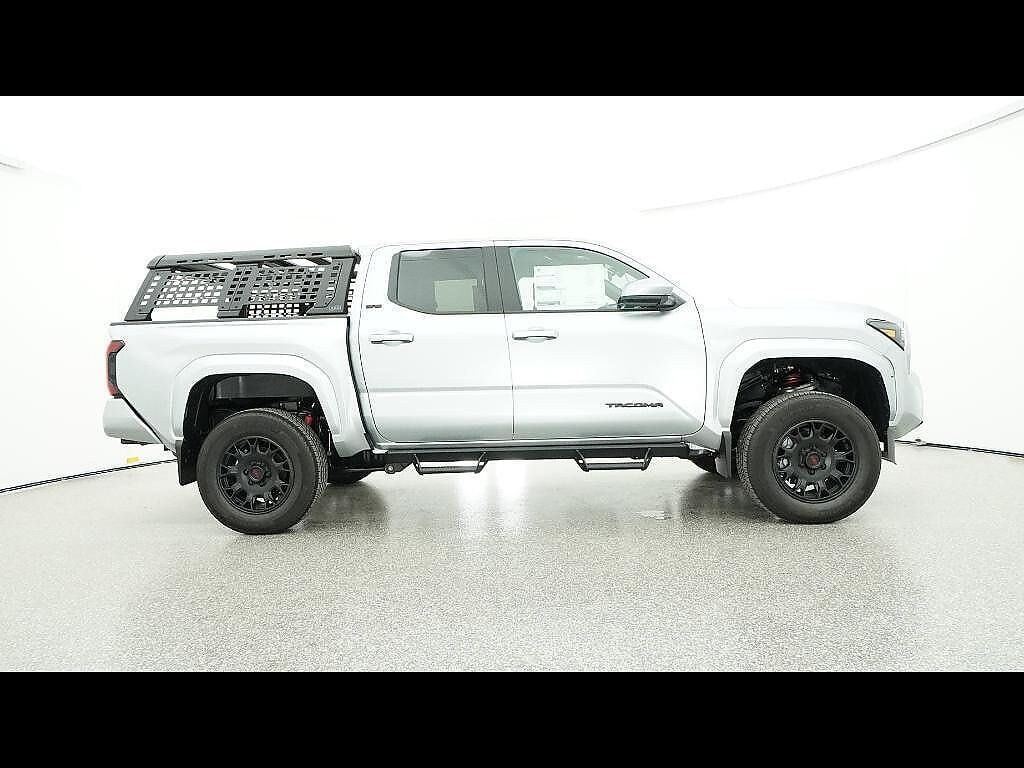 2025 Toyota Tacoma SR5 - Photo 102