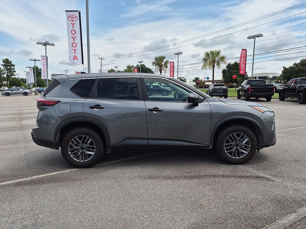 Used 2024 Nissan Rogue S SUV