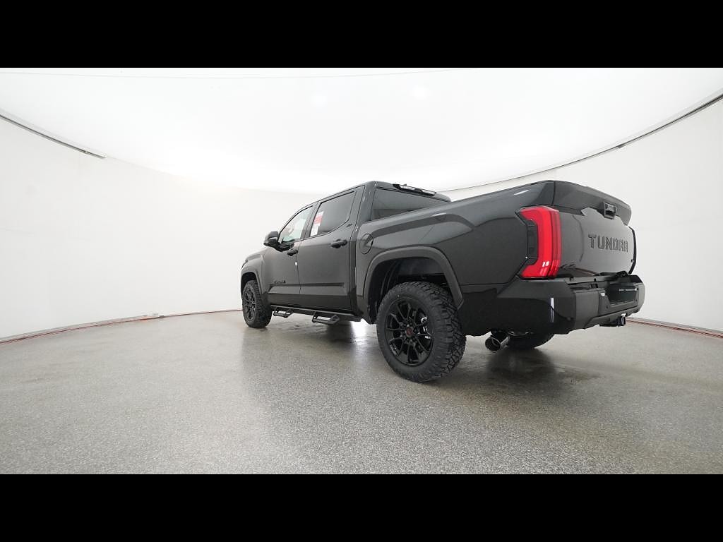 2026 Toyota Tundra SR5 - Photo 21