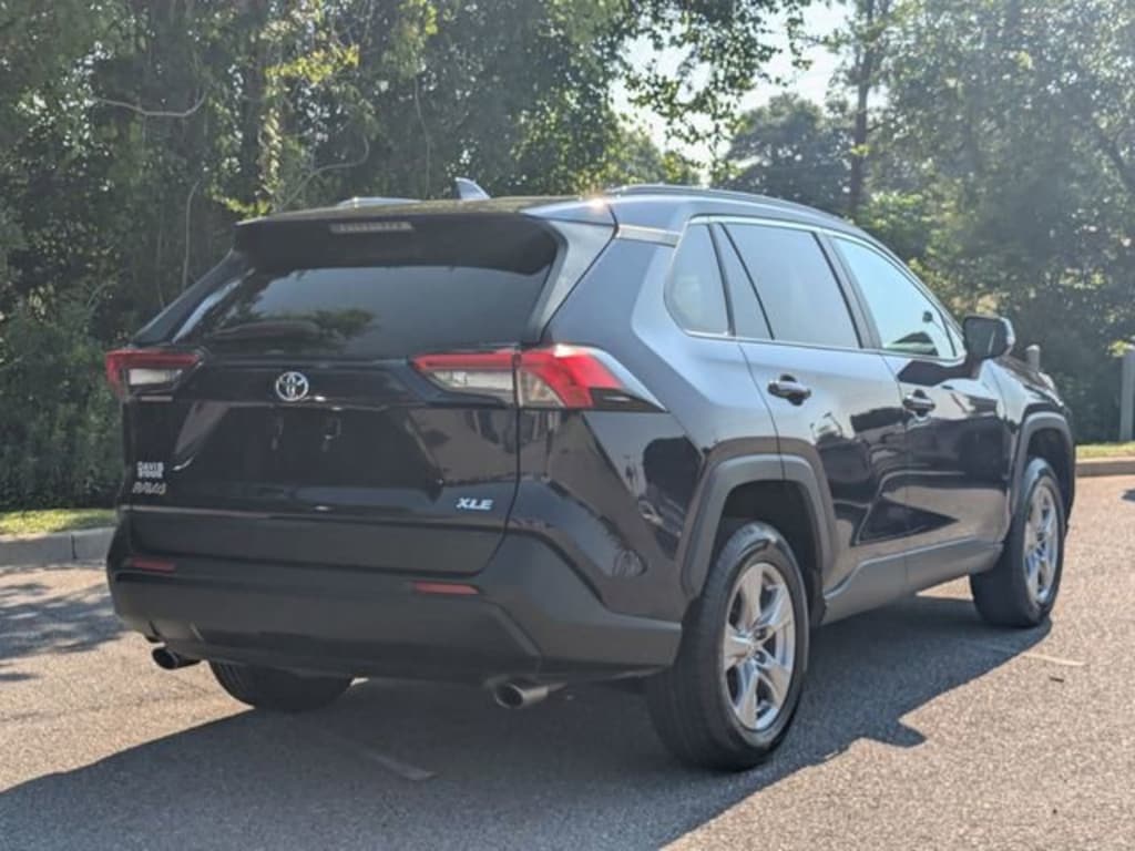 Used 2024 Toyota RAV4 XLE SUV