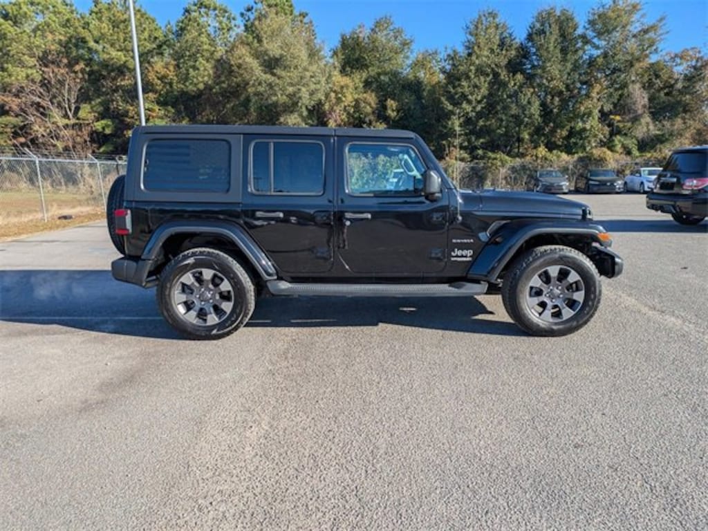 Used 2018 Jeep Wrangler Unlimited Sahara 4x4 SUV