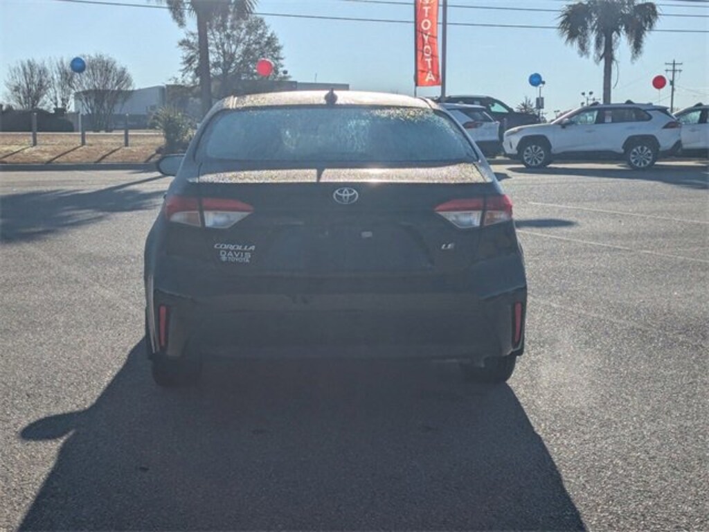 Certified 2025 Toyota Corolla LE Sedan