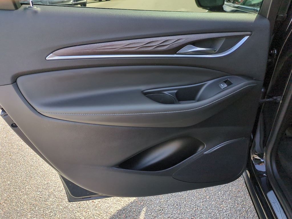 2023 Buick Enclave Avenir - Photo 29