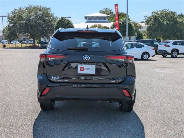 2024 Toyota Highlander XLE photo 4