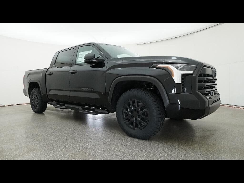 2026 Toyota Tundra SR5 - Photo 20
