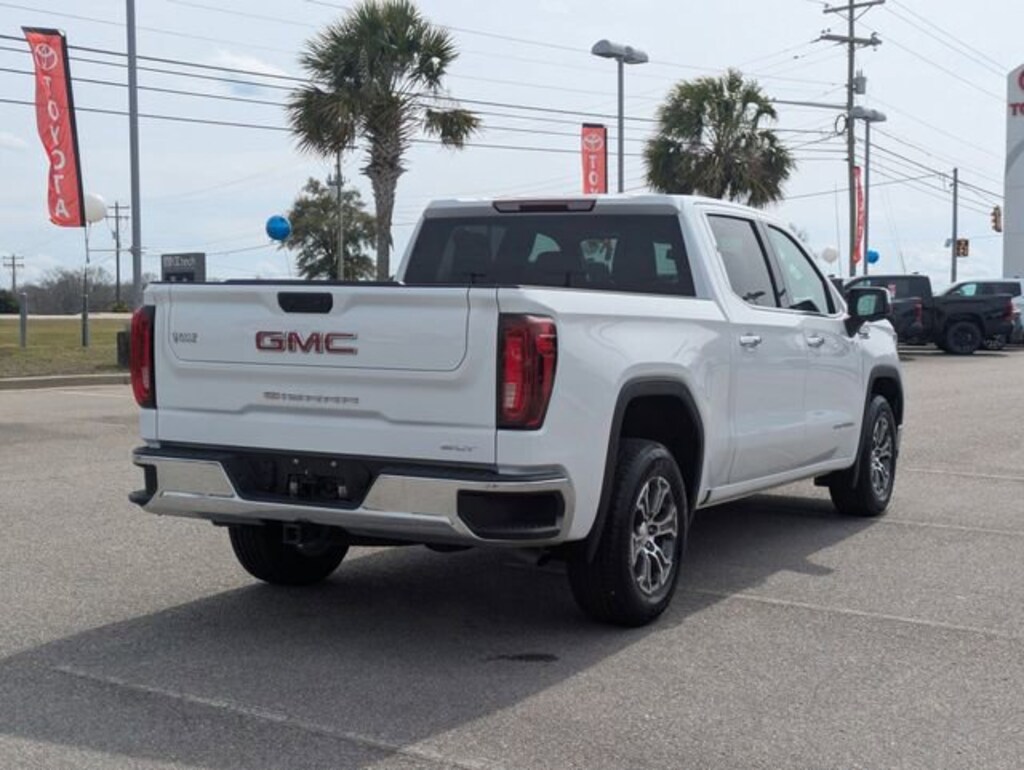 Used 2025 GMC Sierra 1500 SLT Truck Crew Cab