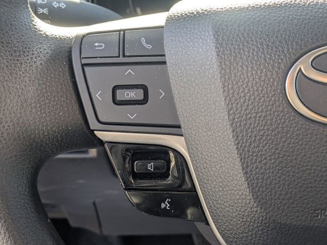 2025 Toyota Camry LE - Photo 17