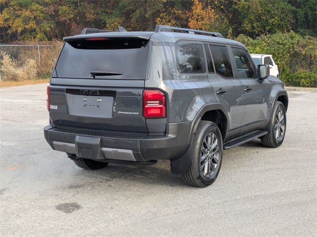 2025 Toyota Land Cruiser Base photo 3