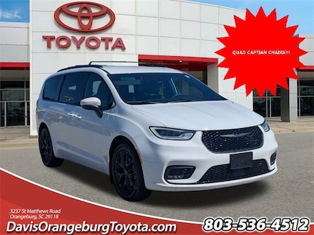 2023 Chrysler Pacifica Touring L Van Passenger Van