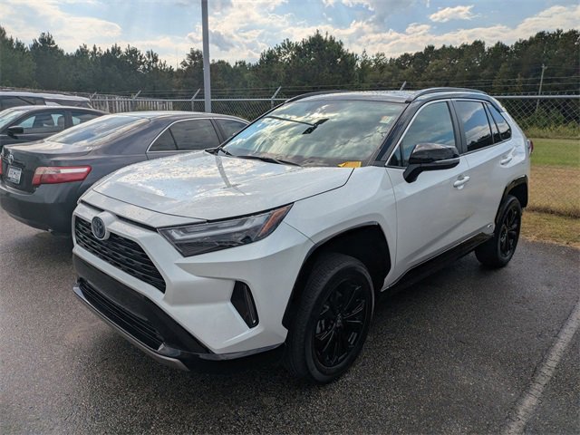 2024 Toyota RAV4 Hybrid XSE photo 4