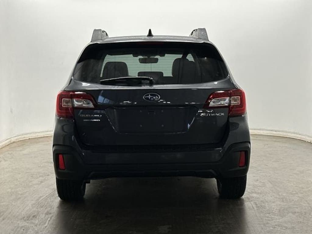 Used 2019 Subaru Outback Limited SUV