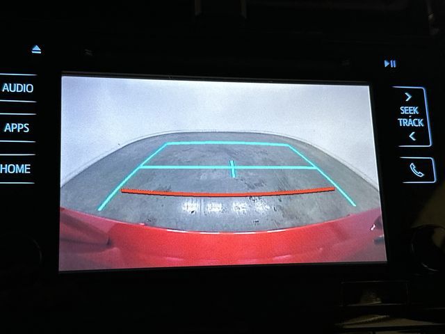 Thumbnail: 2018 Toyota Prius - 15