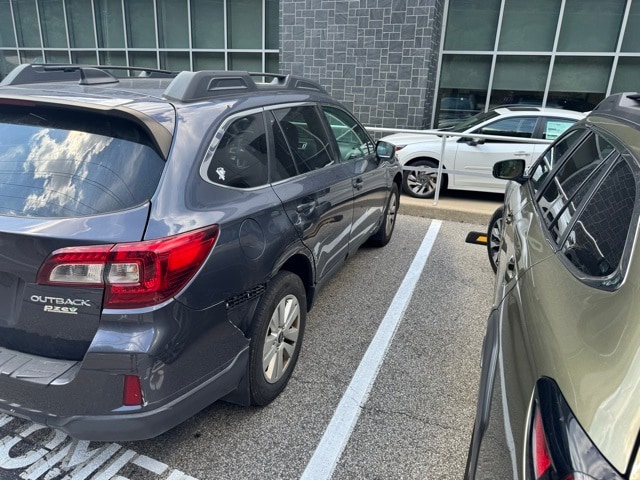 Thumbnail: 2017 Subaru Outback - 6