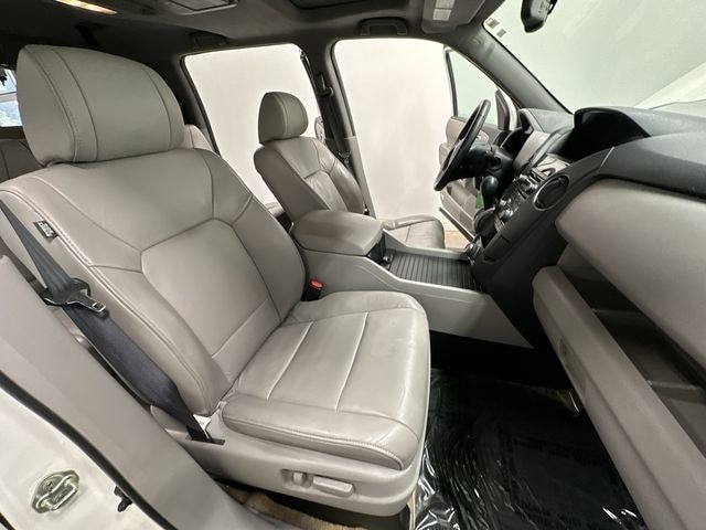 Thumbnail: 2014 Honda Pilot - 21