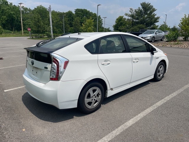 2012 Toyota Prius Two 6