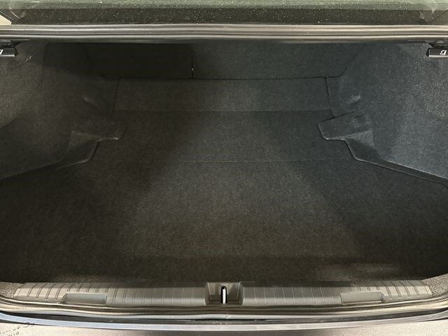 Thumbnail: 2025 Subaru Legacy - 27