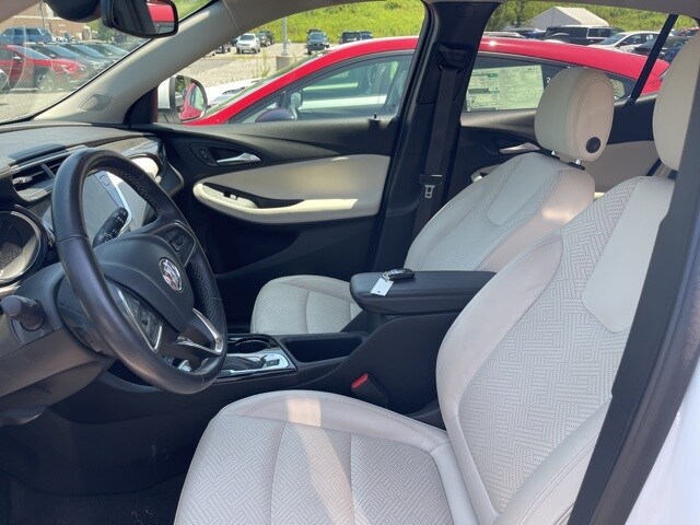 Thumbnail: 2020 Buick Encore GX - 11