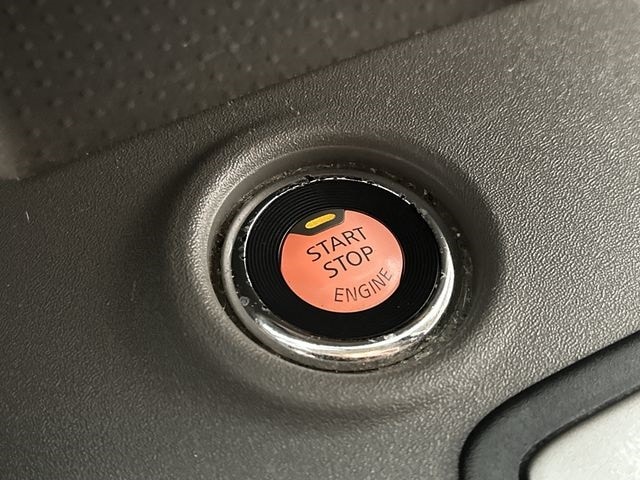 Thumbnail: 2021 Nissan Frontier - 10