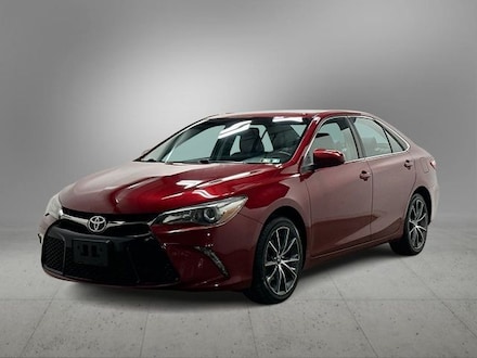 2015 Toyota Camry XSE Sedan