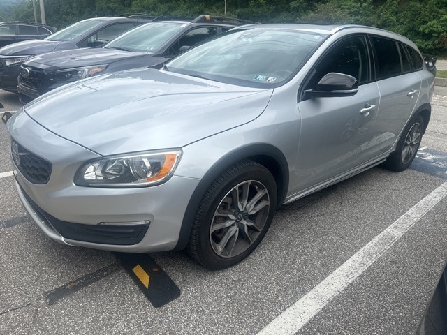 2017 Volvo S60 R -
                  Moon Township, PA