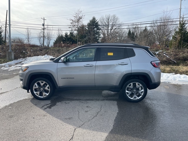 Thumbnail: 2020 Jeep Compass - 13