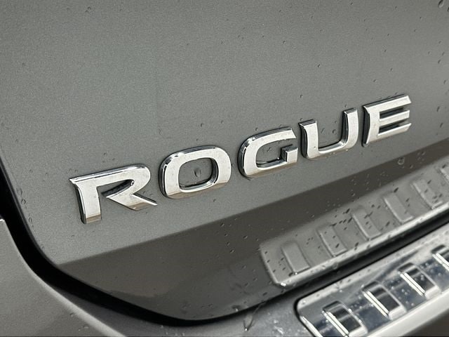 Thumbnail: 2015 Nissan Rogue - 29