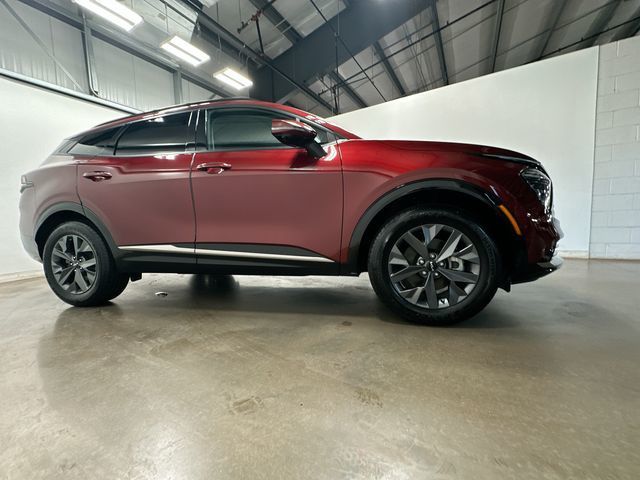 Thumbnail: 2023 Kia Sportage - 3