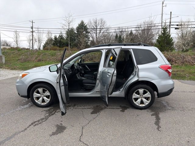 Thumbnail: 2015 Subaru Forester - 14