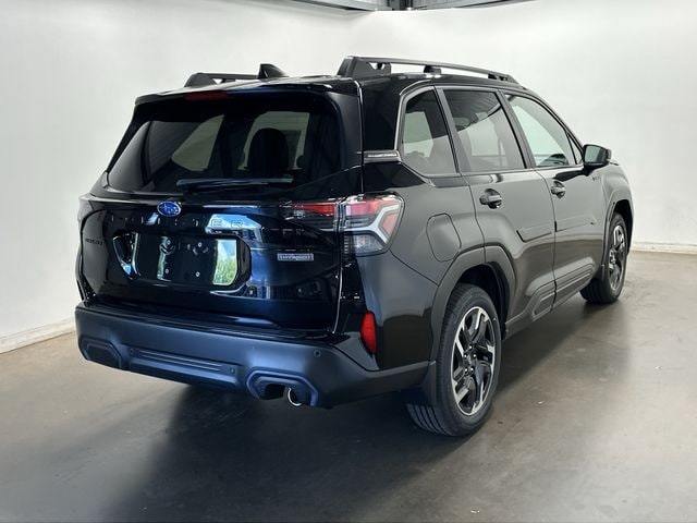 Thumbnail: 2025 Subaru Forester - 30
