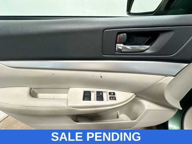 Thumbnail: 2010 Subaru Outback - 14