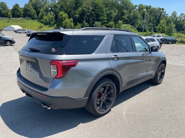 Thumbnail: 2023 Ford Explorer - 6