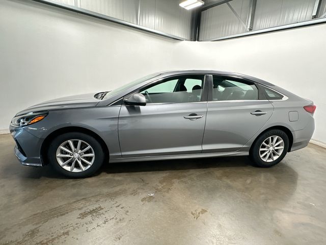 Used 2018 Hyundai Sonata SE with VIN 5NPE24AF8JH694550 for sale in Carnot-Moon, PA