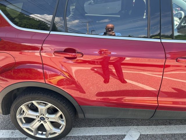 Thumbnail: 2019 Ford Escape - 5
