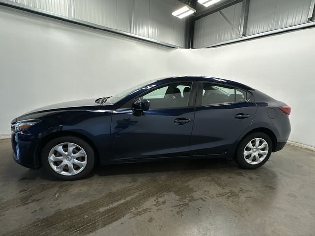 Thumbnail: 2018 Mazda Mazda3 - 2