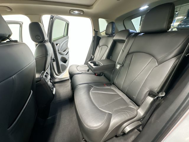 Thumbnail: 2016 Buick Envision - 19