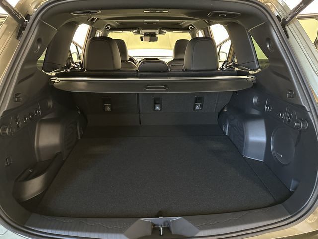 Thumbnail: 2026 Subaru Forester - 25