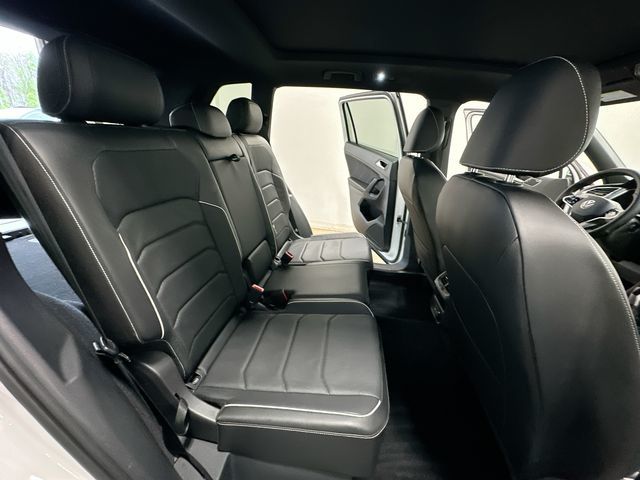 Thumbnail: 2022 Volkswagen Tiguan - 26