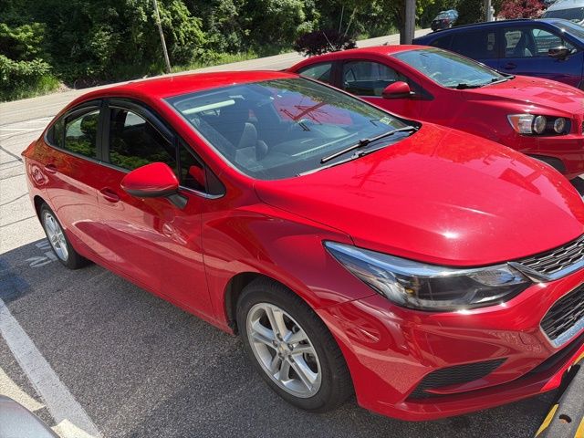 Thumbnail: 2018 Chevrolet Cruze - 19