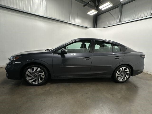 2024 Subaru Legacy Limited photo 2