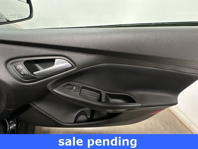 Thumbnail: 2016 Ford Focus - 20