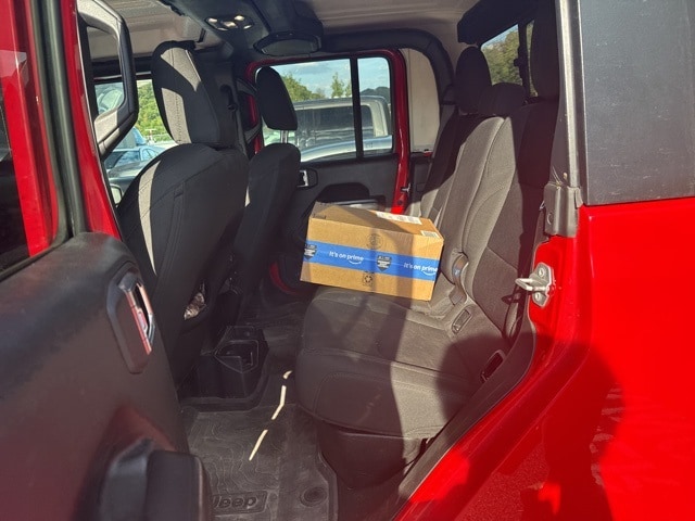 Thumbnail: 2021 Jeep Gladiator - 8