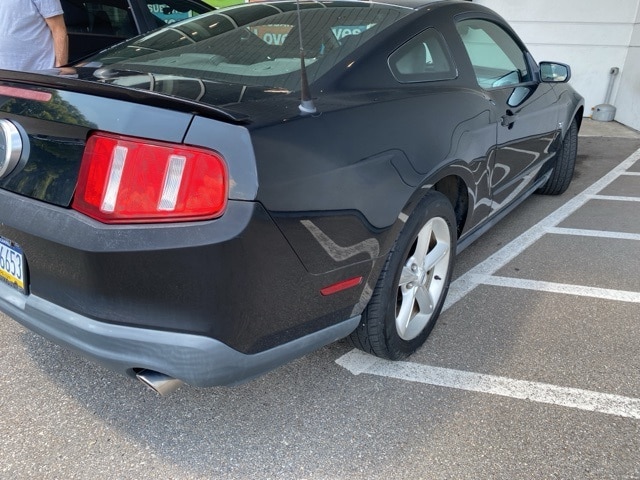 Thumbnail: 2010 Ford Mustang - 3